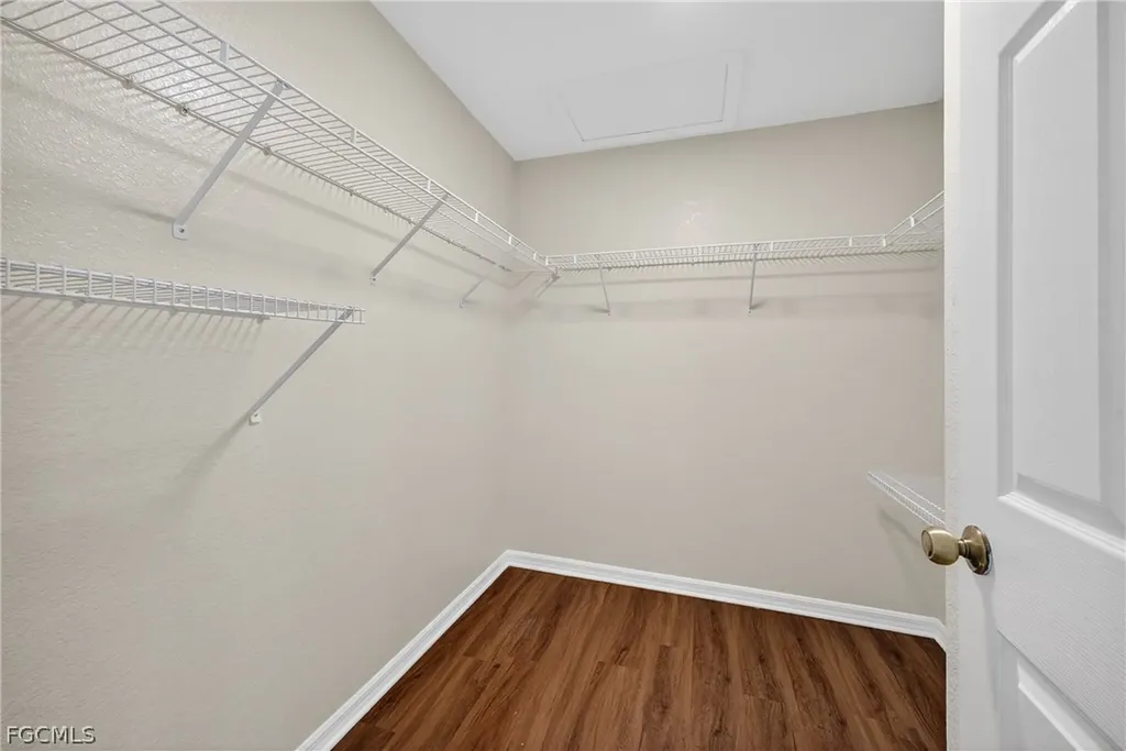 6890 Circle Drive Fort Myers FL 33905