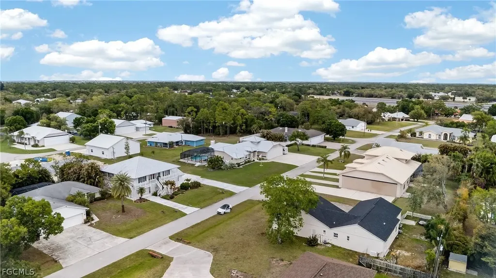 6890 Circle Drive Fort Myers FL 33905
