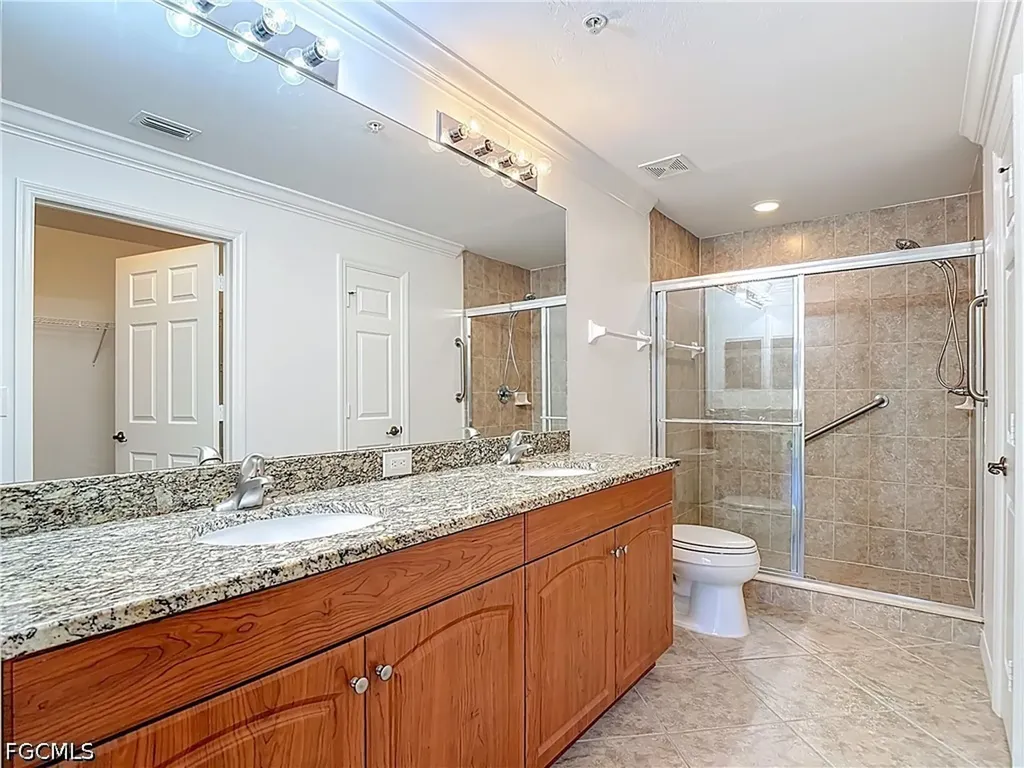 1108 Winding Pines Circle Cape Coral FL 33909