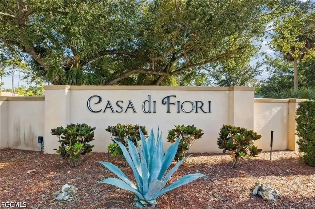 1108 Winding Pines Circle Cape Coral FL 33909