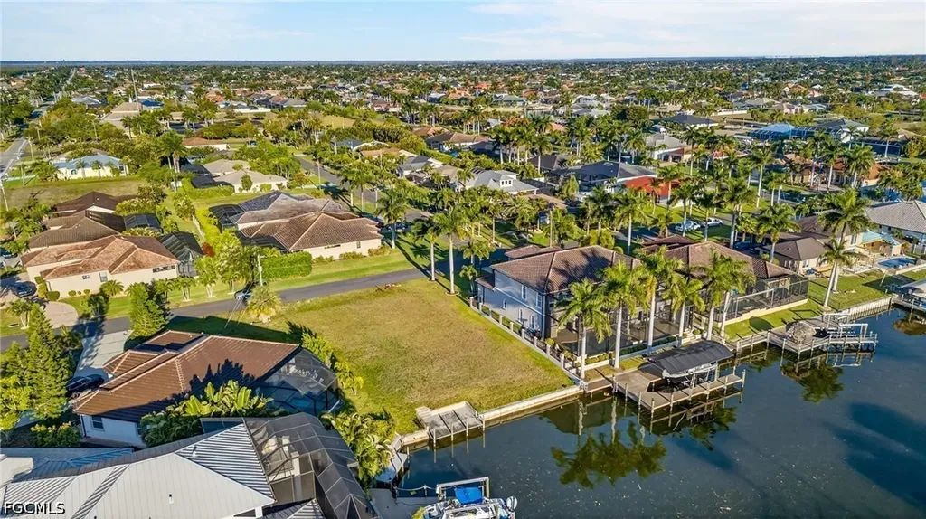 5423 SW 17th Avenue Cape Coral FL 33914