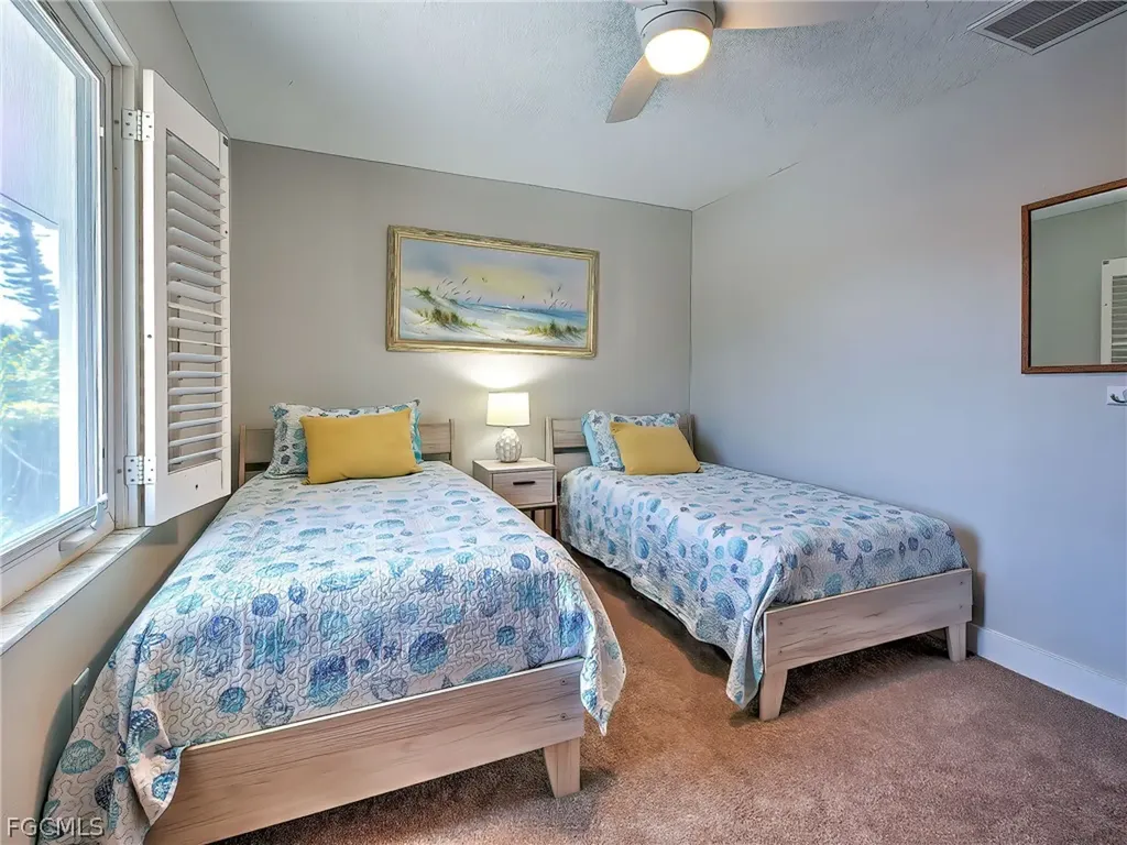 120 Mockingbird Lane Englewood FL 34223