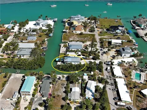 120 Mockingbird Lane Englewood FL 34223