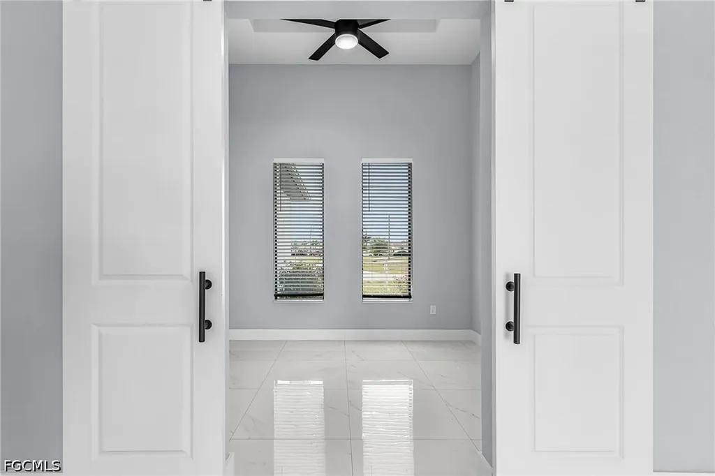 1215 SW 21st Avenue Cape Coral FL 33991