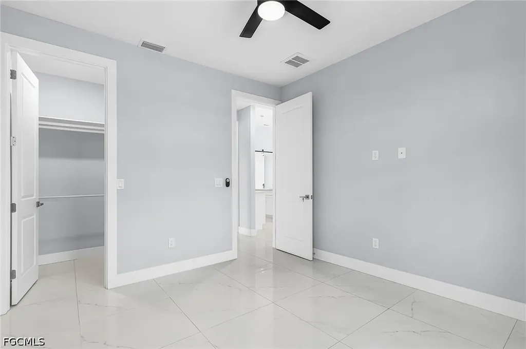 1215 SW 21st Avenue Cape Coral FL 33991