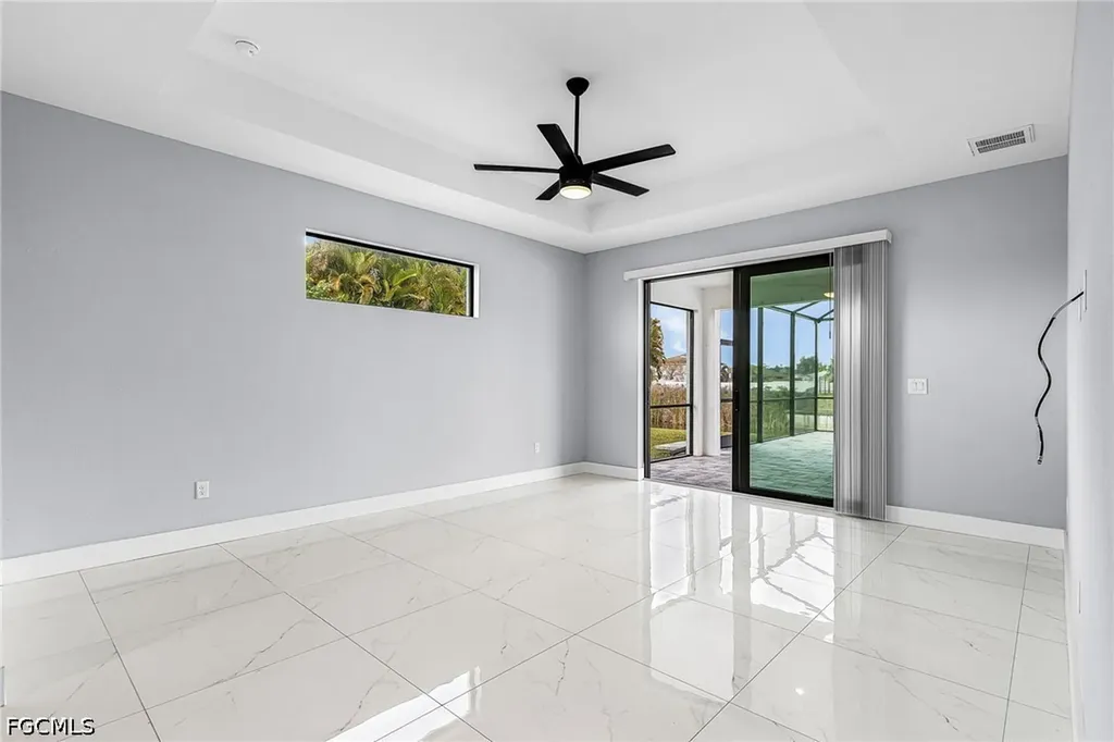 1215 SW 21st Avenue Cape Coral FL 33991