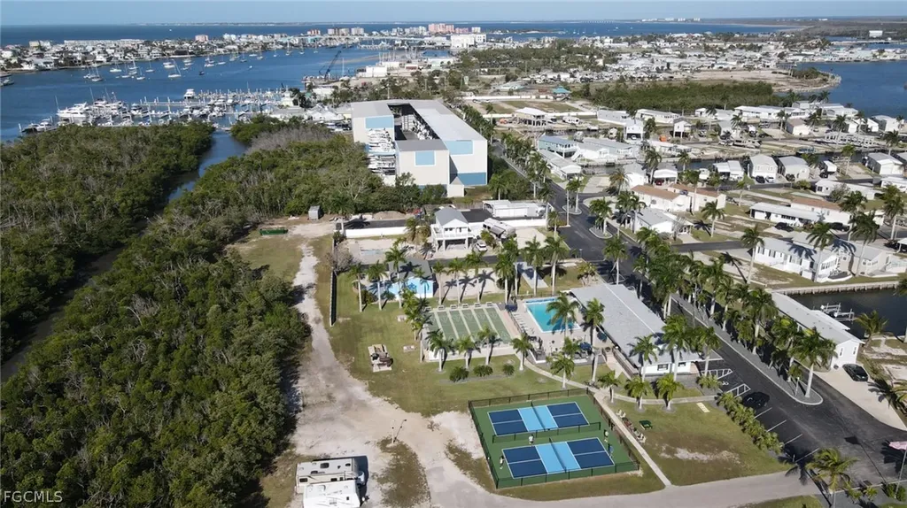 117 Blackbeard Way Fort Myers Beach FL 33931