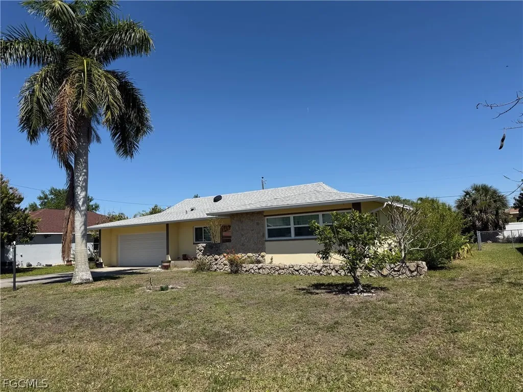 3109 SE 8th Place Cape Coral FL 33904