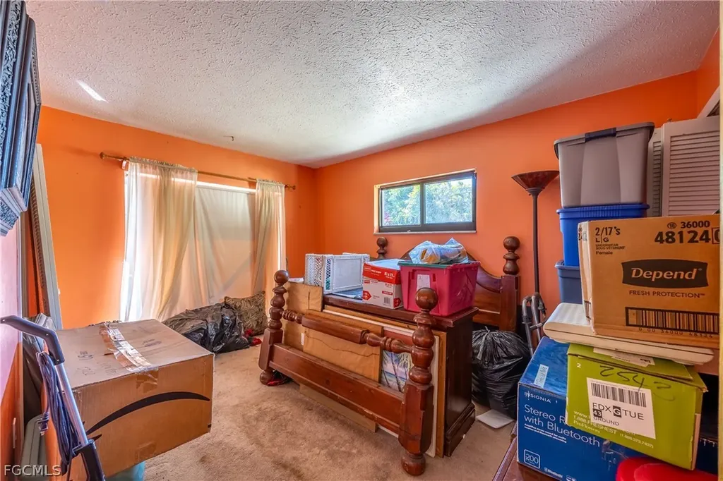 1314 SE 43rd Terrace Cape Coral FL 33904