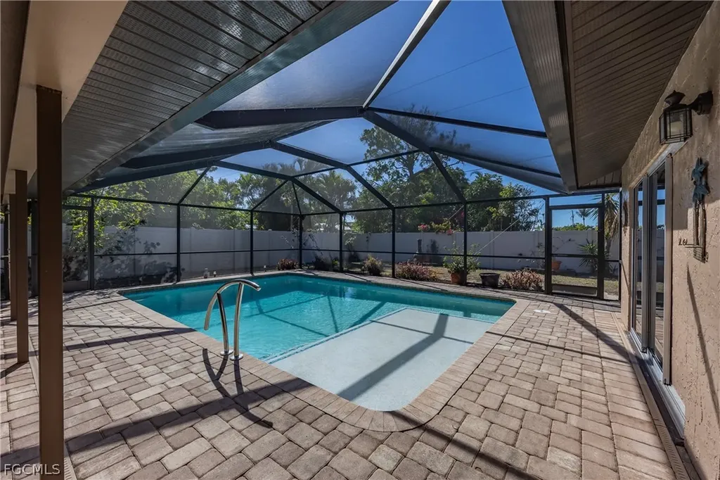 1314 SE 43rd Terrace Cape Coral FL 33904