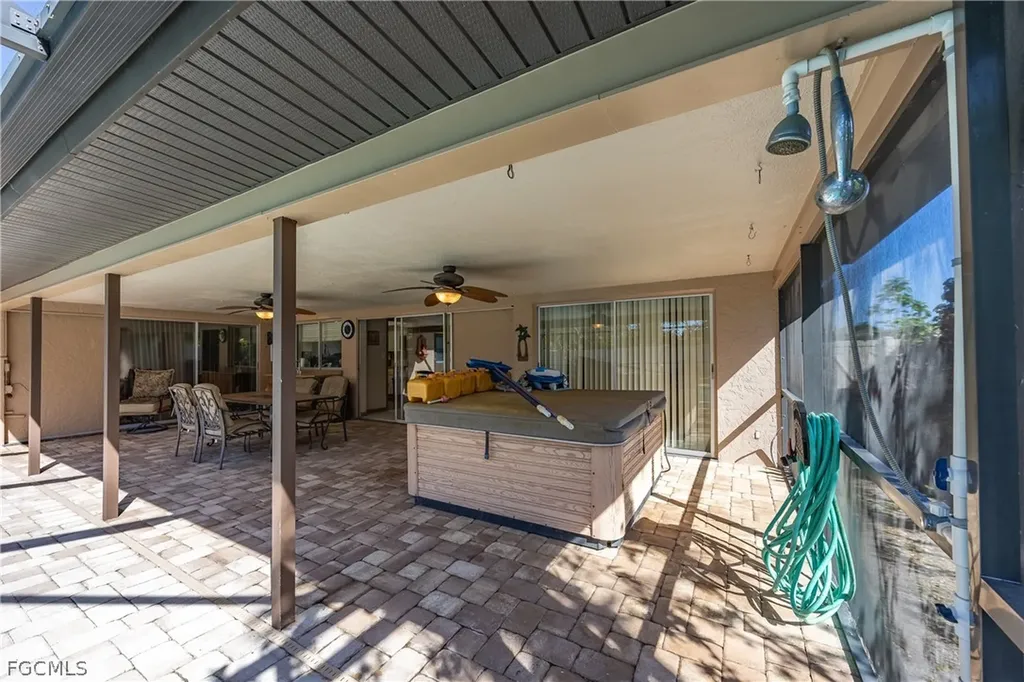 1314 SE 43rd Terrace Cape Coral FL 33904