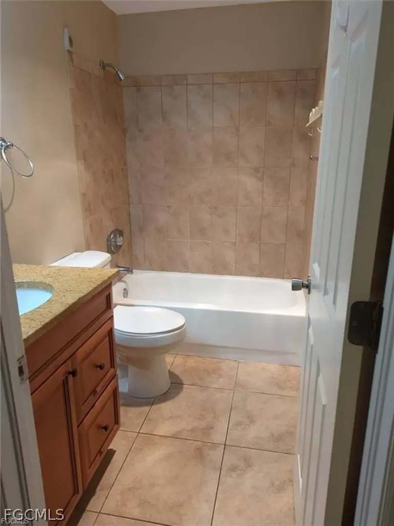 1503 SW 48th Terrace Cape Coral FL 33914