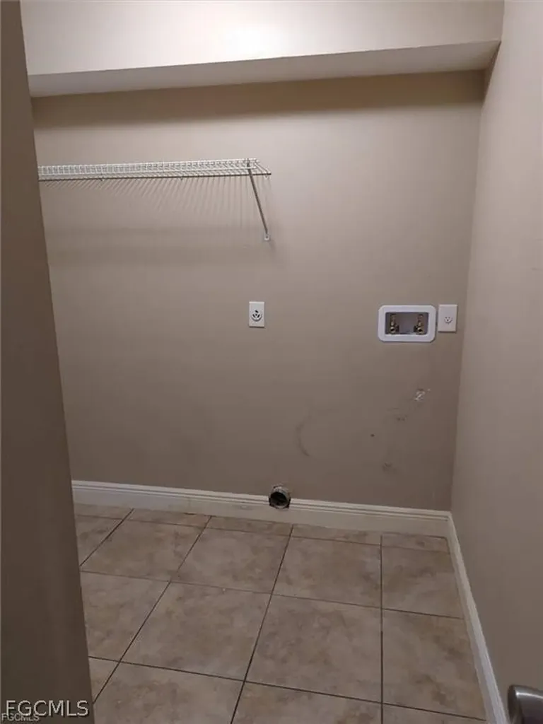 1503 SW 48th Terrace Cape Coral FL 33914