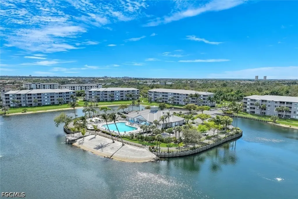 16615 Lake Circle Drive Fort Myers FL 33908