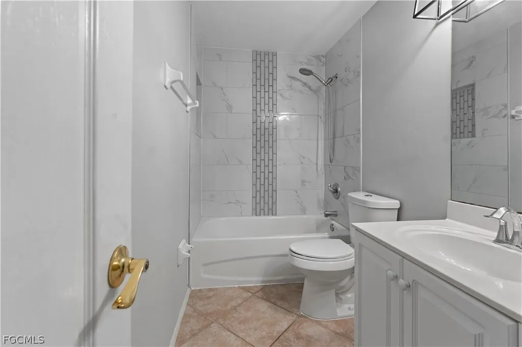 9440 Ivy Brook Run Fort Myers FL 33913