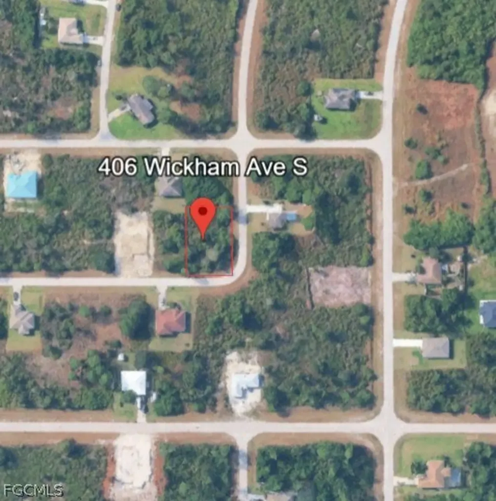 406 Wickham Avenue S Lehigh Acres FL 33974
