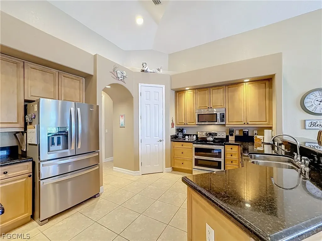2115 Old Burnt Store Road N Cape Coral FL 33993
