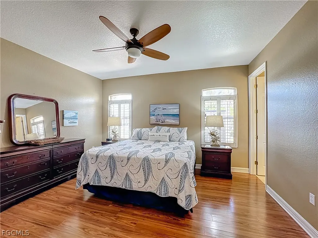 2115 Old Burnt Store Road N Cape Coral FL 33993