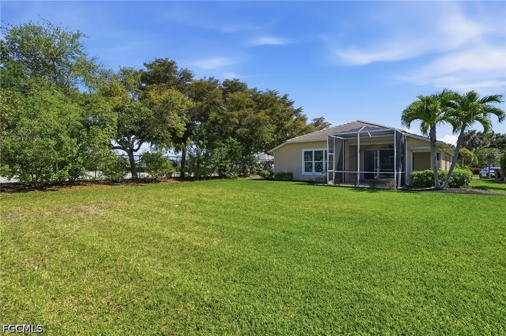 2457 Sutherland Court Cape Coral FL 33991