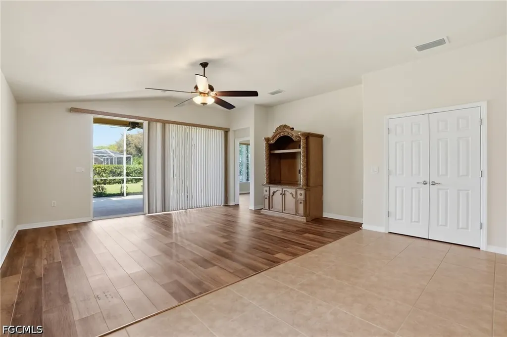 2457 Sutherland Court Cape Coral FL 33991