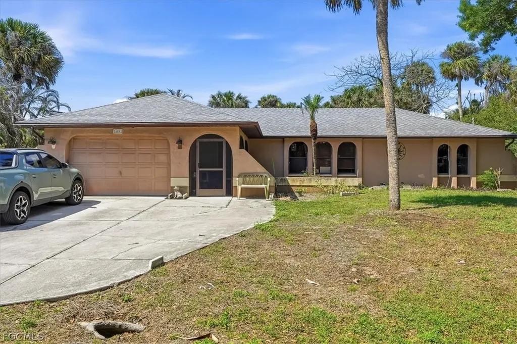 609 Jefferson Avenue Lehigh Acres FL 33936