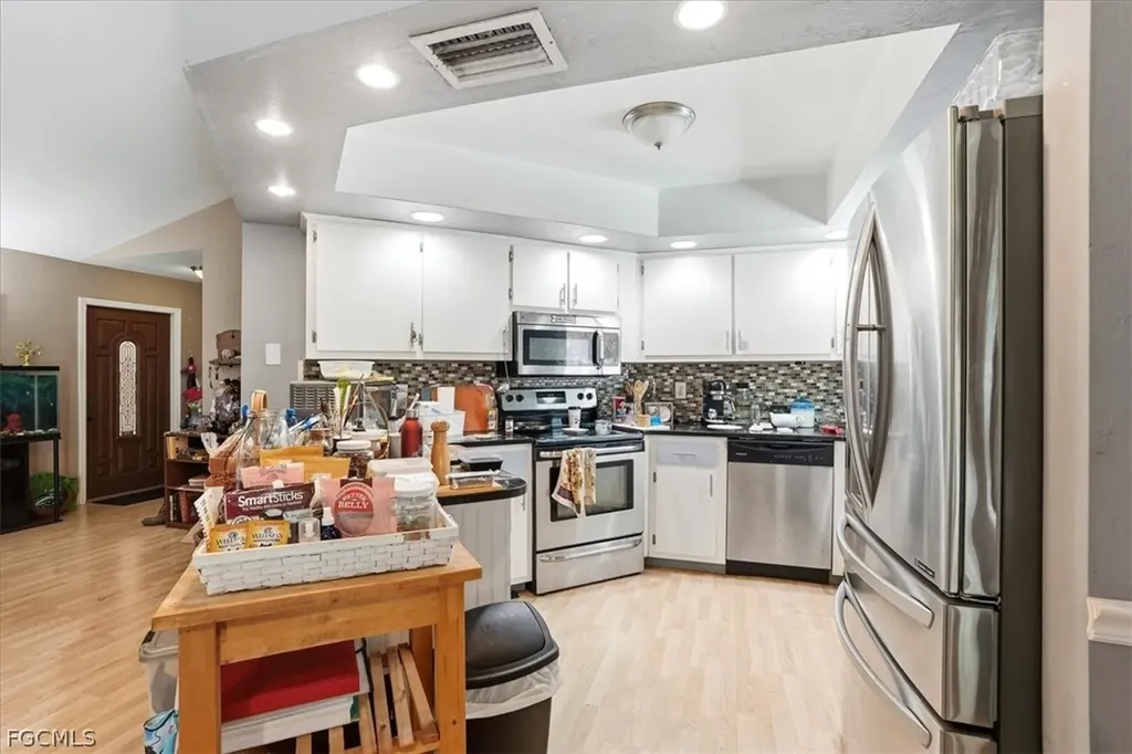 609 Jefferson Avenue Lehigh Acres FL 33936