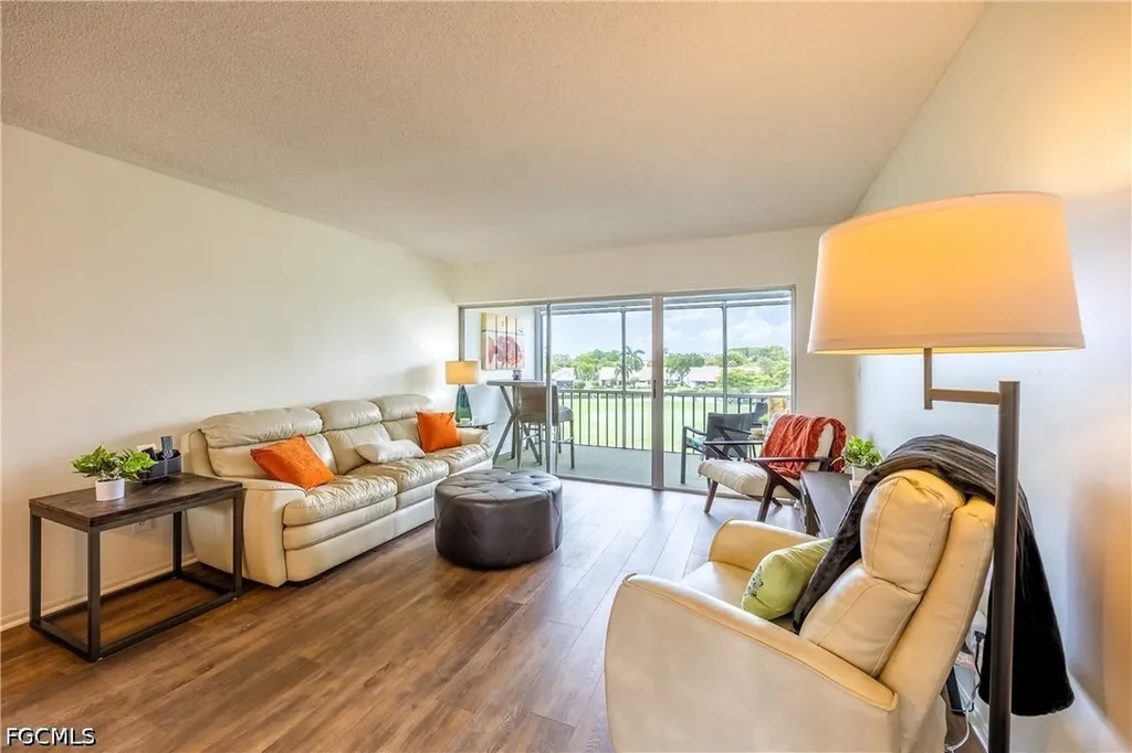 6220 Augusta Drive Fort Myers FL 33907
