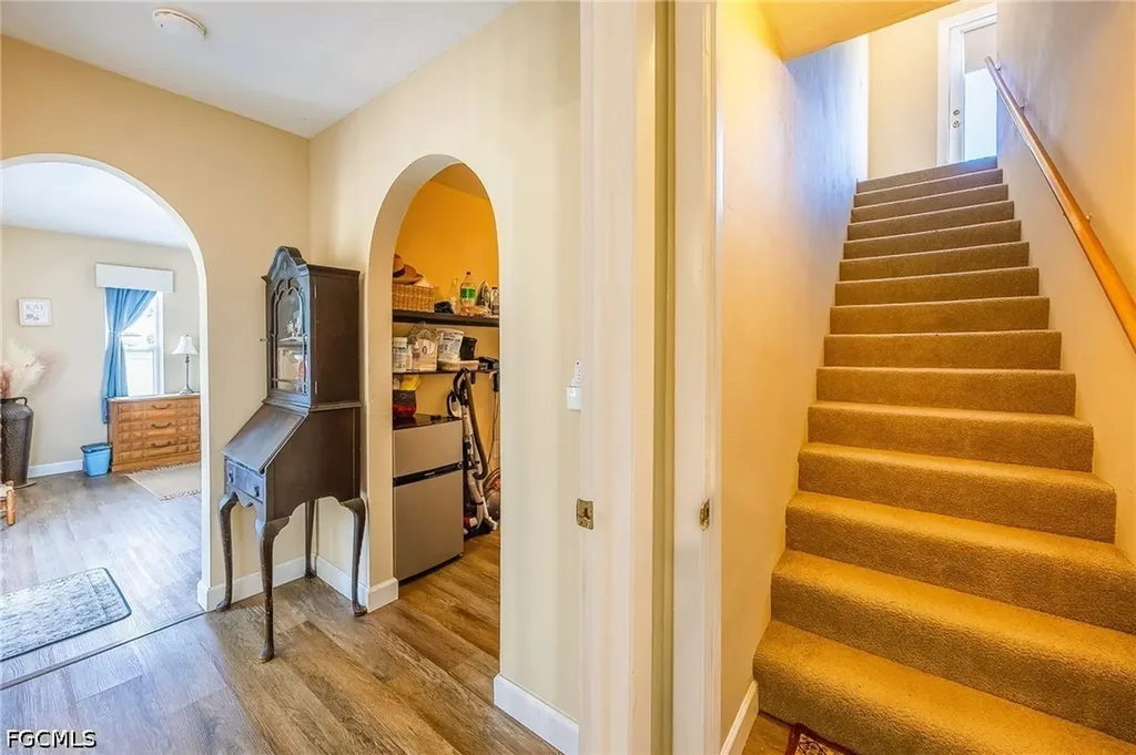 238 SE 9th Terrace Cape Coral FL 33990