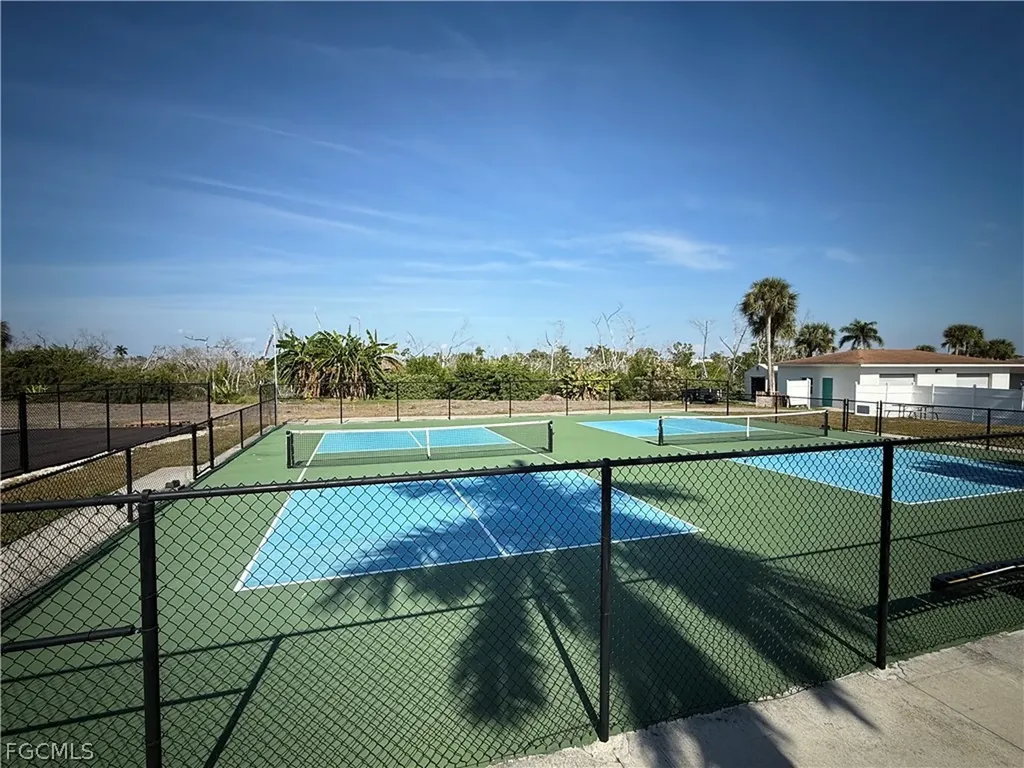 19681 Summerlin Road Fort Myers FL 33908