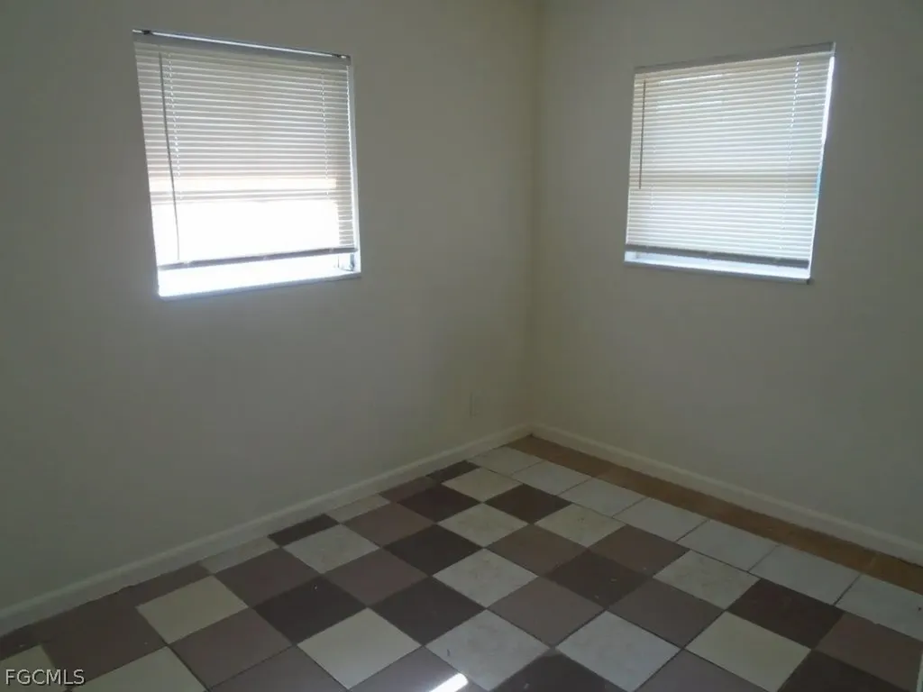 5522 2nd Avenue Fort Myers FL 33907