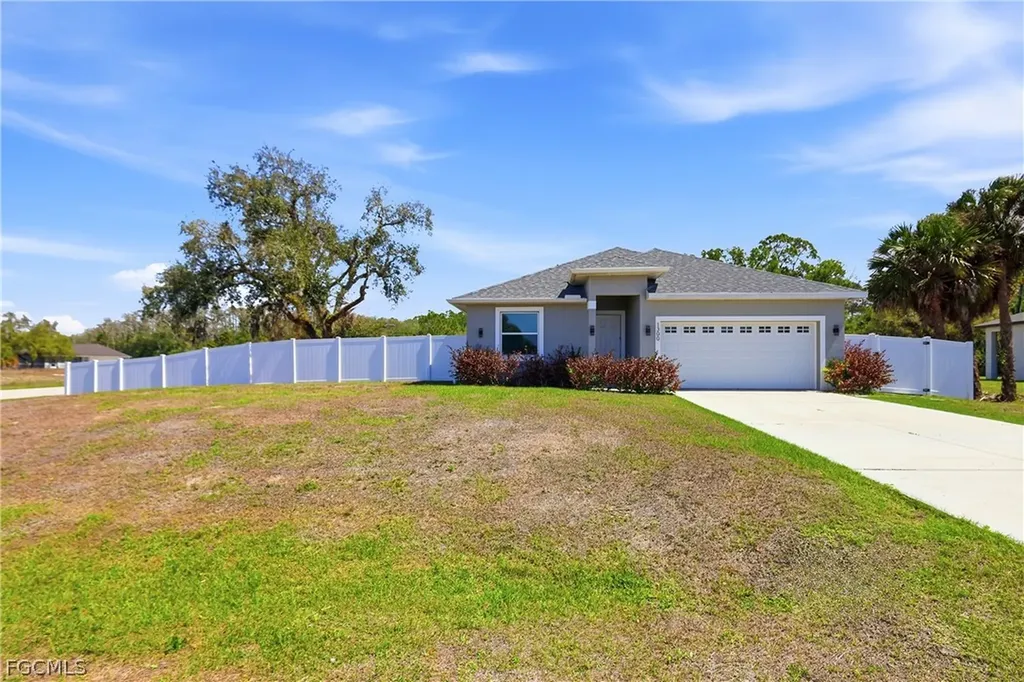 1300 E Bucknell Lane Labelle FL 33935