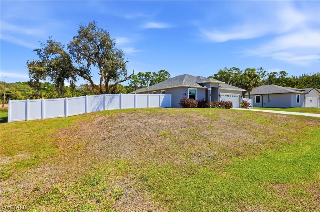 1300 E Bucknell Lane Labelle FL 33935