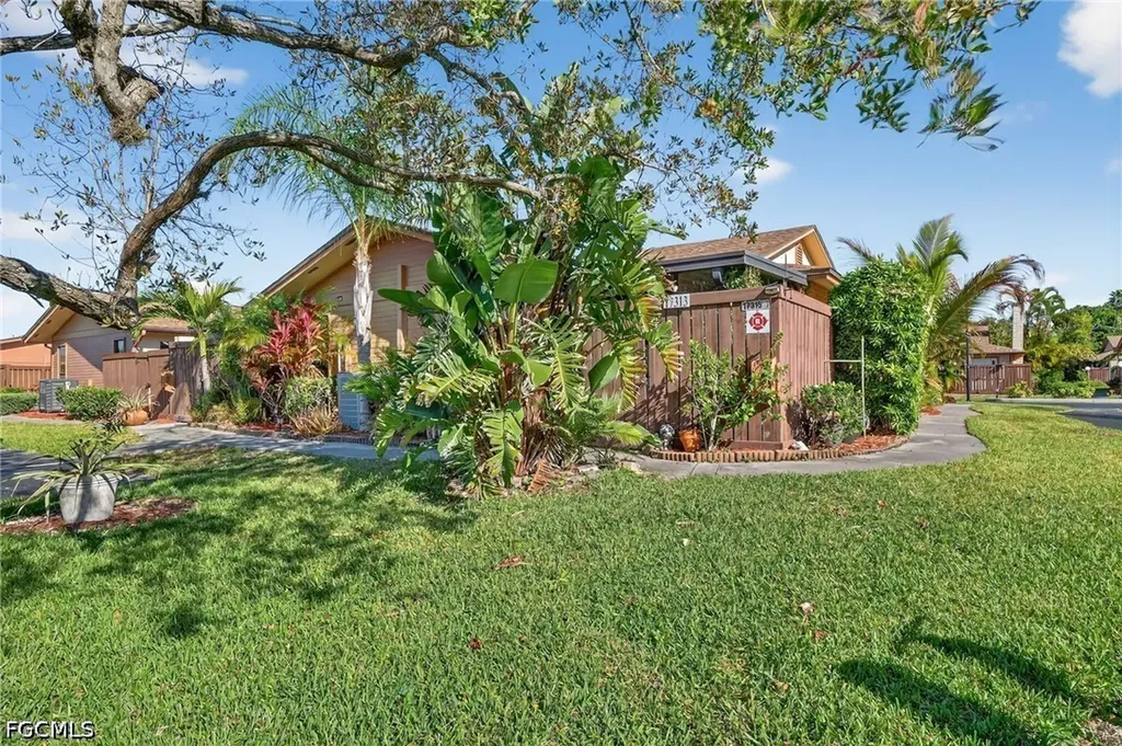 17313 Birchwood Lane Fort Myers FL 33908
