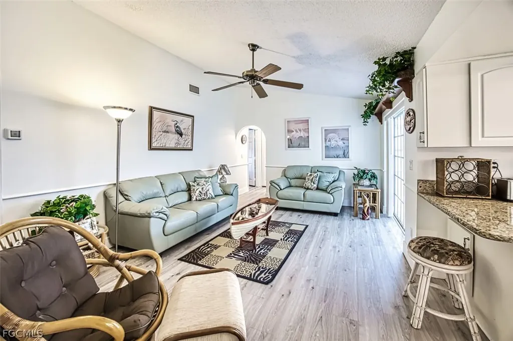 5036 SW 9th Place Cape Coral FL 33914