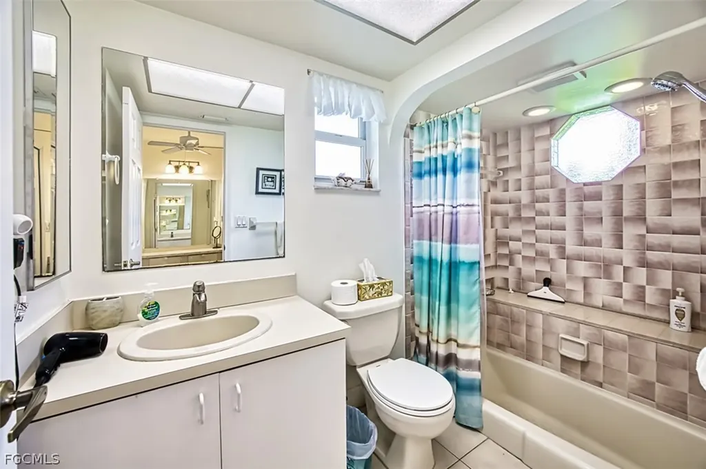 5036 SW 9th Place Cape Coral FL 33914