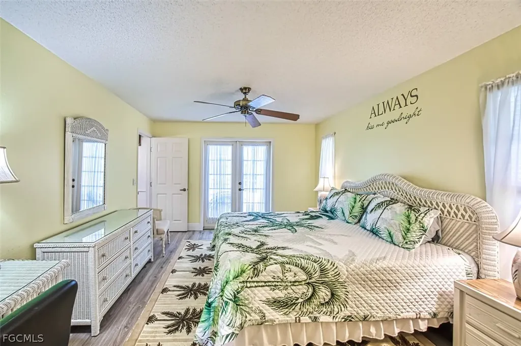 5036 SW 9th Place Cape Coral FL 33914
