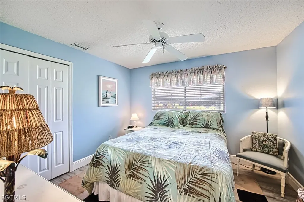 5036 SW 9th Place Cape Coral FL 33914