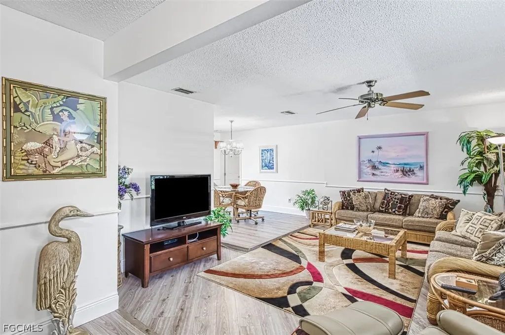 5036 SW 9th Place Cape Coral FL 33914
