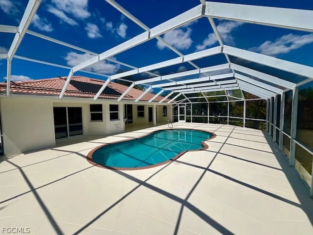 914 Mcarthur Avenue Lehigh Acres FL 33936