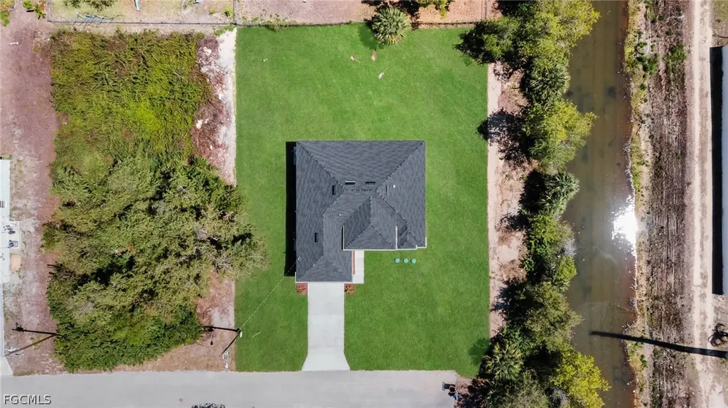 100 Denis Avenue N Lehigh Acres FL 33971