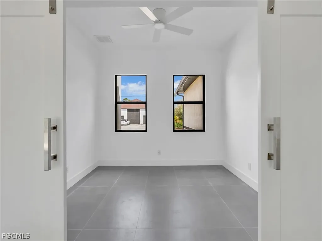 11153 Carnegie Avenue Englewood FL 34224