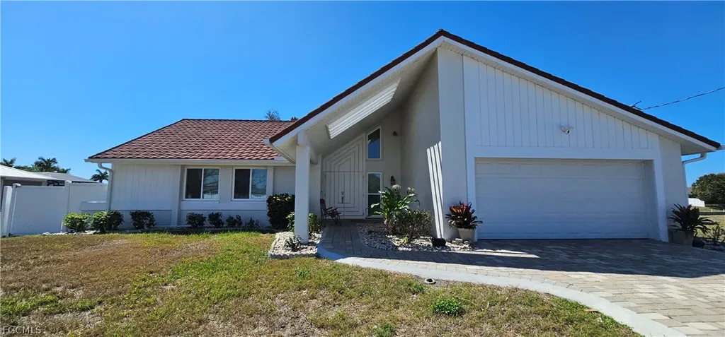 420 SE 15th Terrace Cape Coral FL 33990