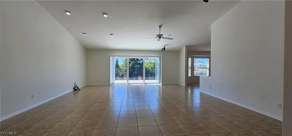 420 SE 15th Terrace Cape Coral FL 33990