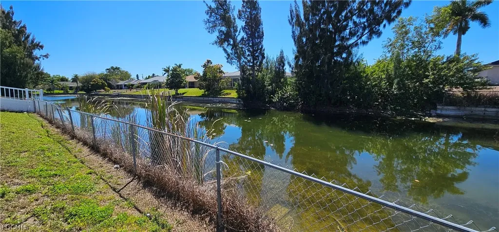 420 SE 15th Terrace Cape Coral FL 33990