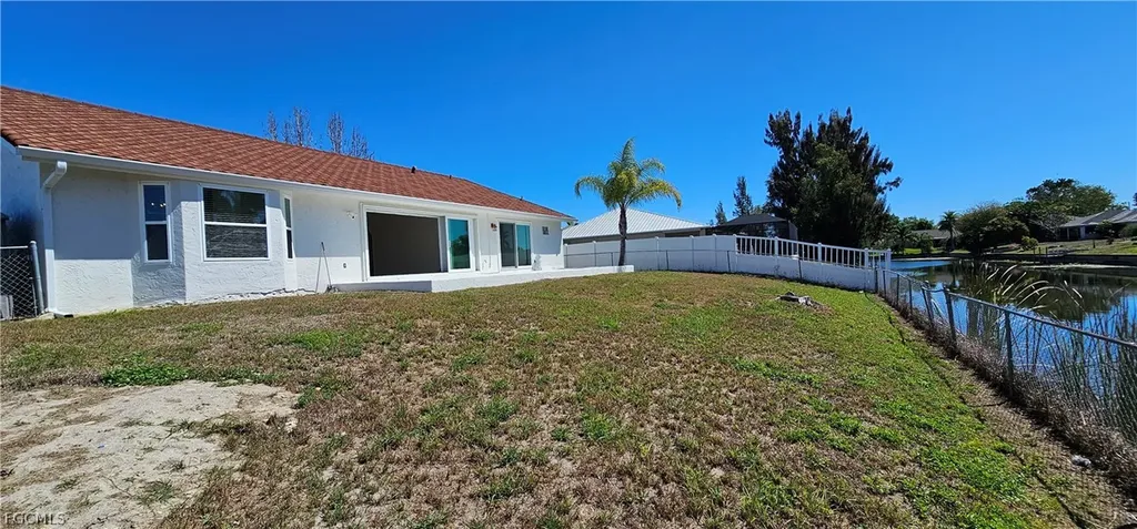 420 SE 15th Terrace Cape Coral FL 33990