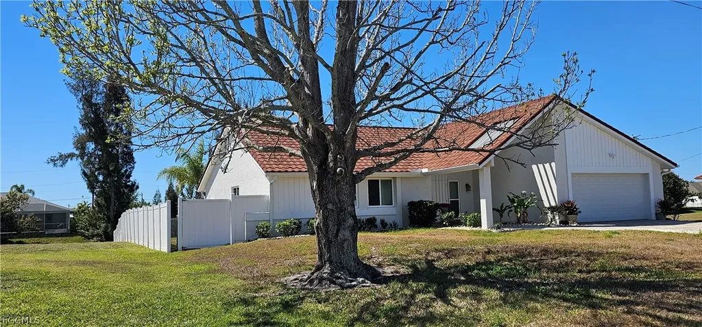 420 SE 15th Terrace Cape Coral FL 33990
