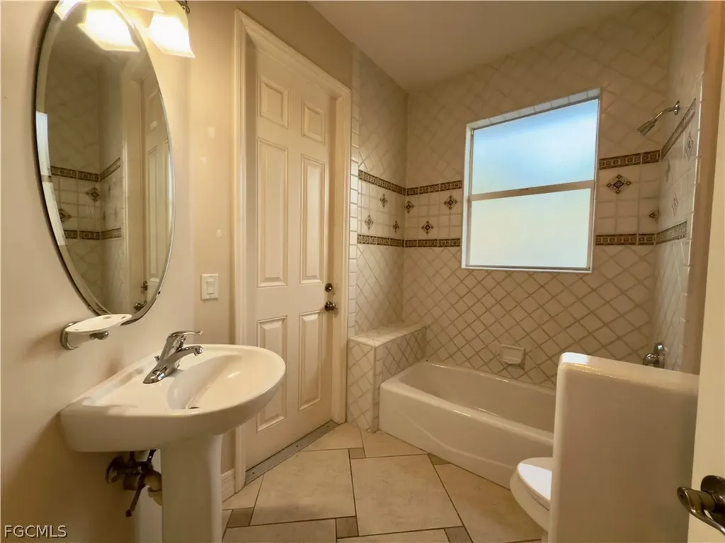 1901 El Dorado Parkway W Cape Coral FL 33914