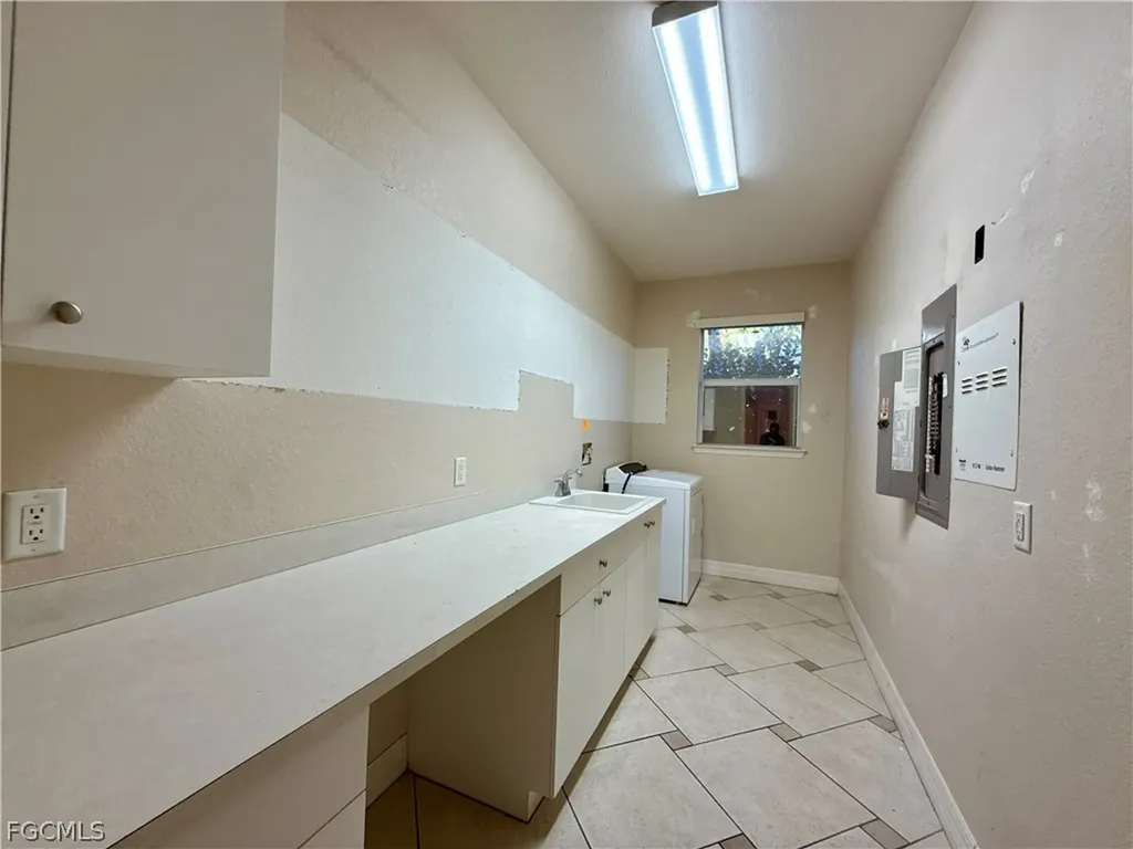 1901 El Dorado Parkway W Cape Coral FL 33914