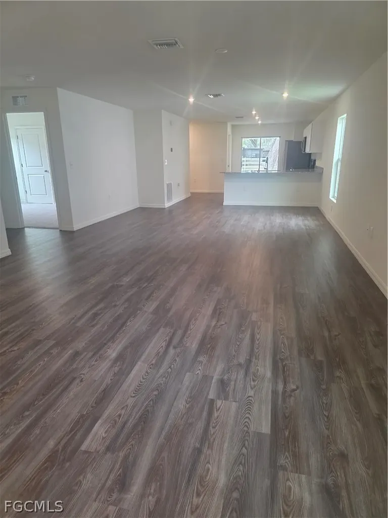 878 Friendship Circle Labelle FL 33935