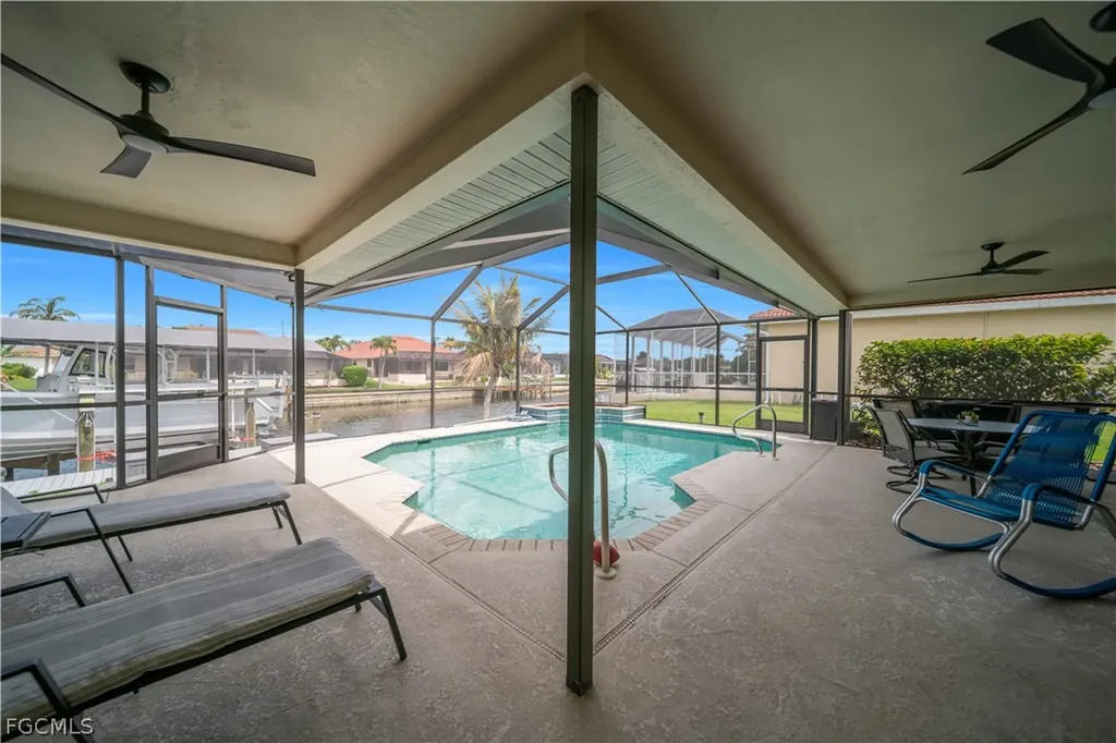 2909 SW 38th Terrace Cape Coral FL 33914